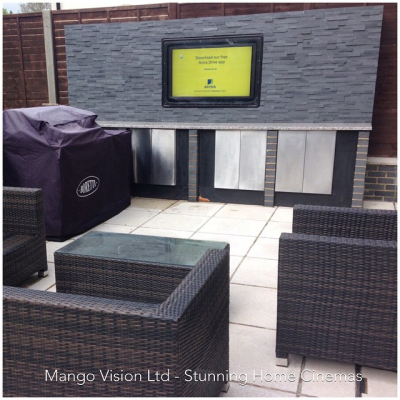 Kabinet TV outdoor dari Solusi Duratek