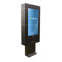 QSR digital signage esterno retta visione